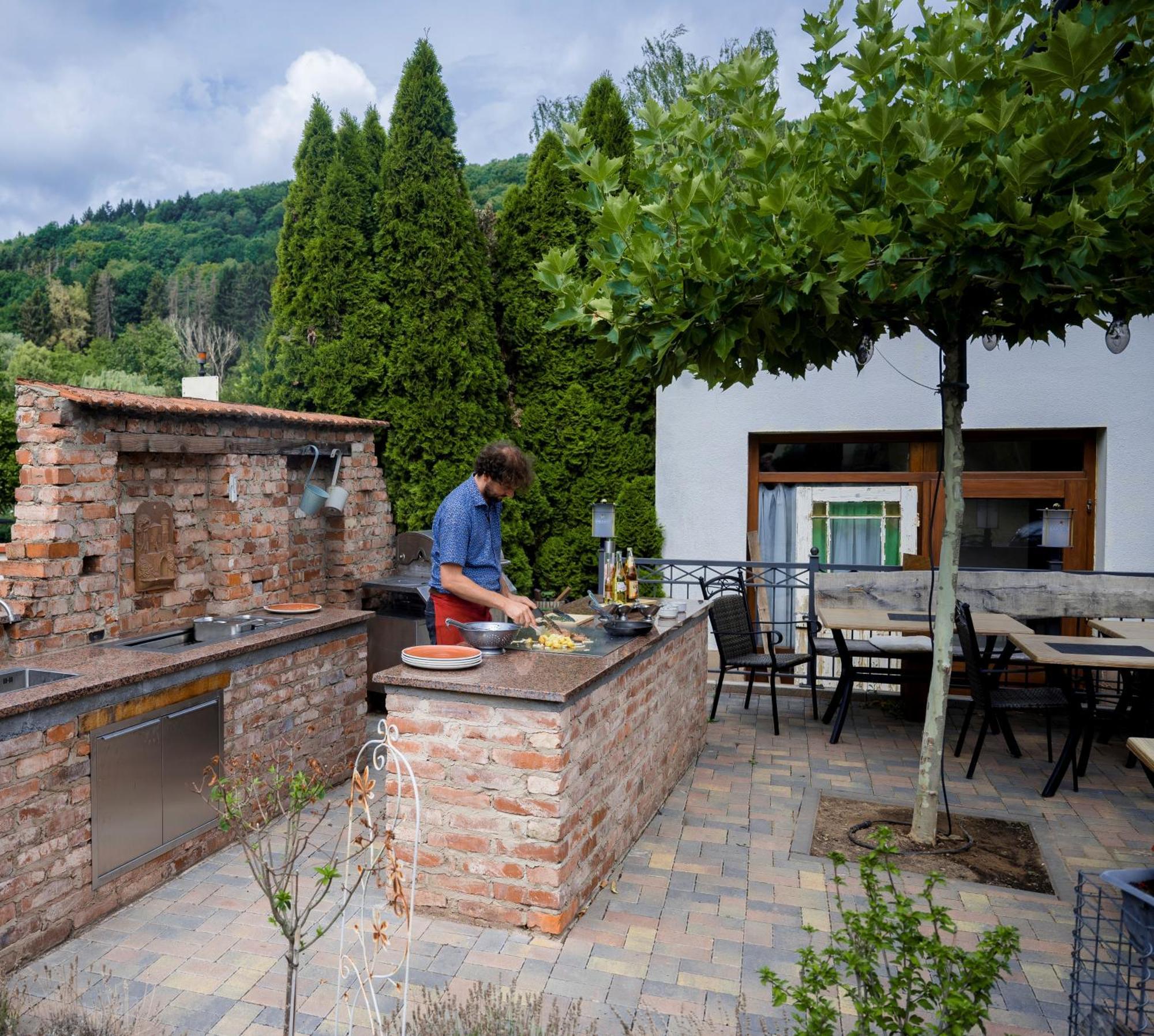 Hotel-Restaurant Laux Merzig Exterior photo